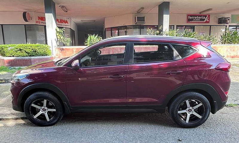 Hyundai New Tucson 2...