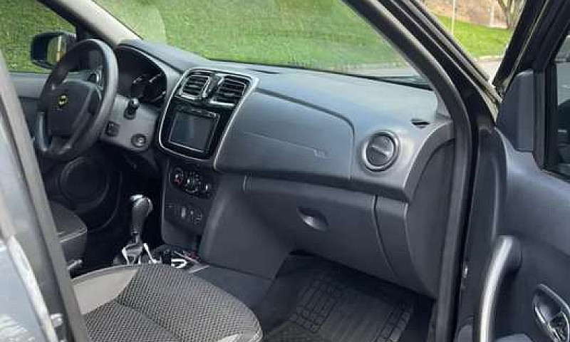 Vendo Sandero Como N...
