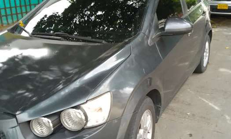 Vendo Chevrolet Soni...