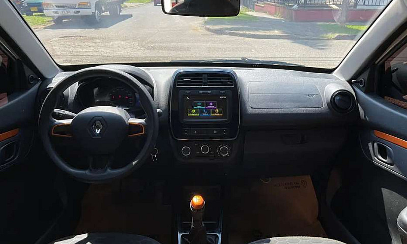 Rebaja Kwid Outsider...