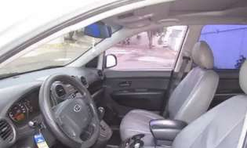 Se Vende Kia Carens ...