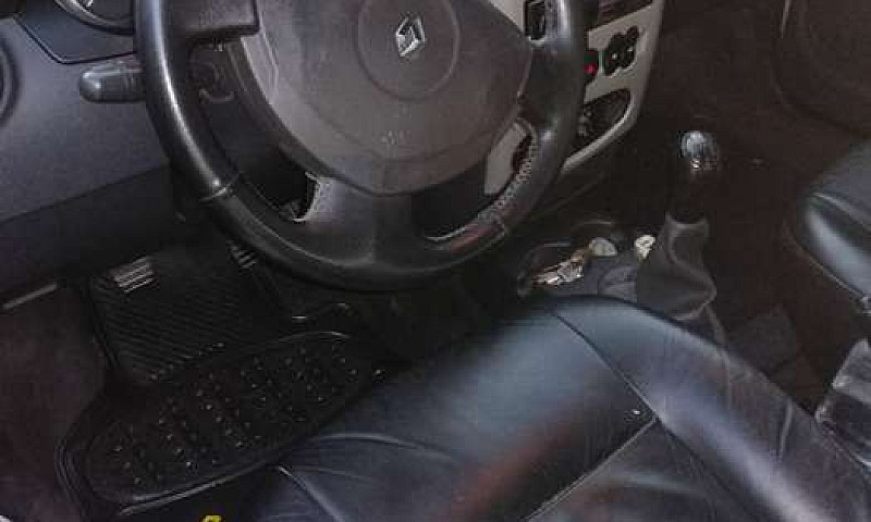 Renault Logan Expres...