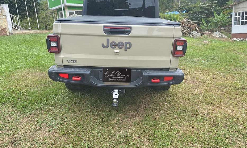 Jeep Gladiator 4X4 2...