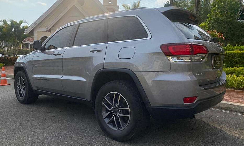Jeep Grand Cherokee ...