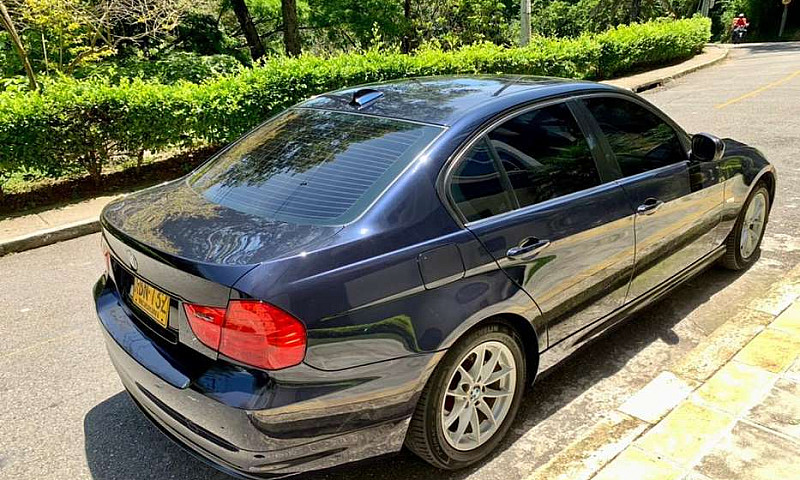 Bmw 318I Mt 2010...