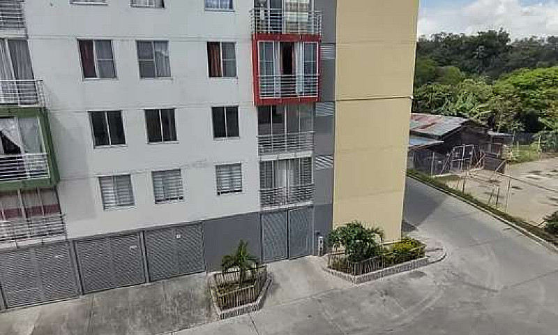 Arriendo Apto Mirado...
