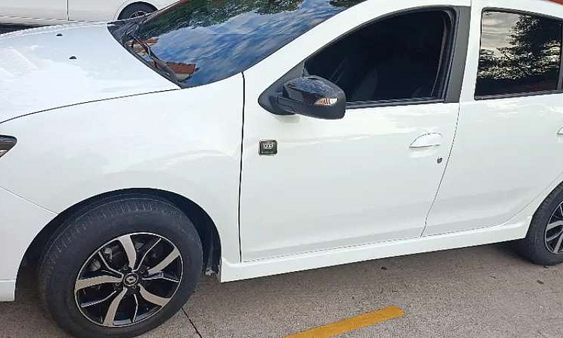 Renault Sandero...