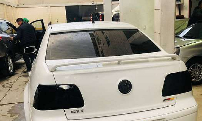 Volkswagen Jetta Gli...