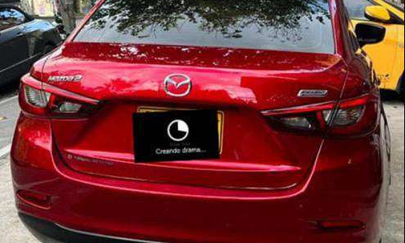 Mazda 2 Sedan...