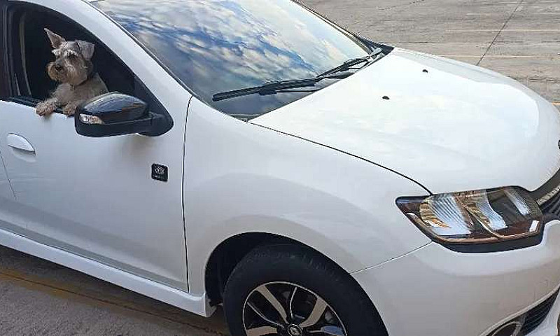 Renault Sandero...