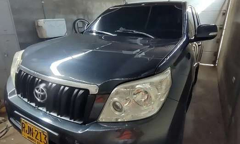 Toyota Prado Tx 2011...