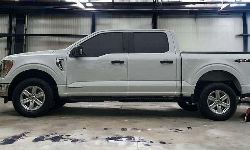 Ford F-150 Fhev Xlt ...