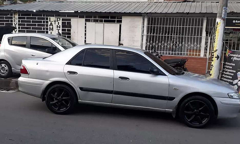 Se Vende Mazda Milen...