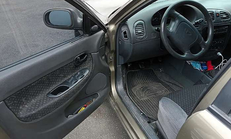 Daewoo Nubira Full E...