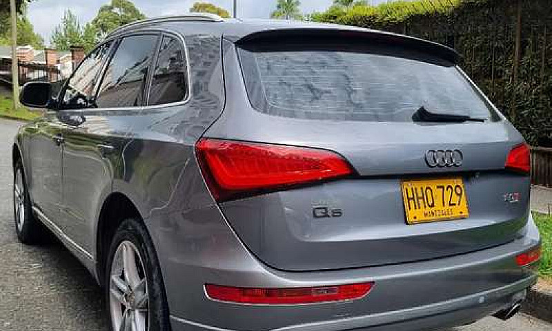 Audi Q5 3.0 T Gasoli...