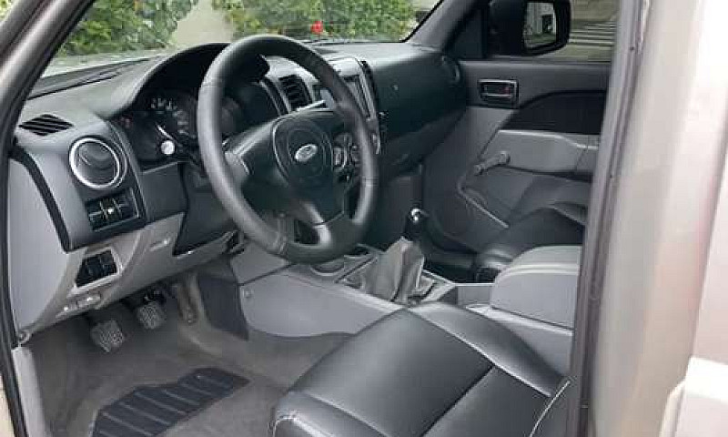 Ford Ranger Diésel 4...