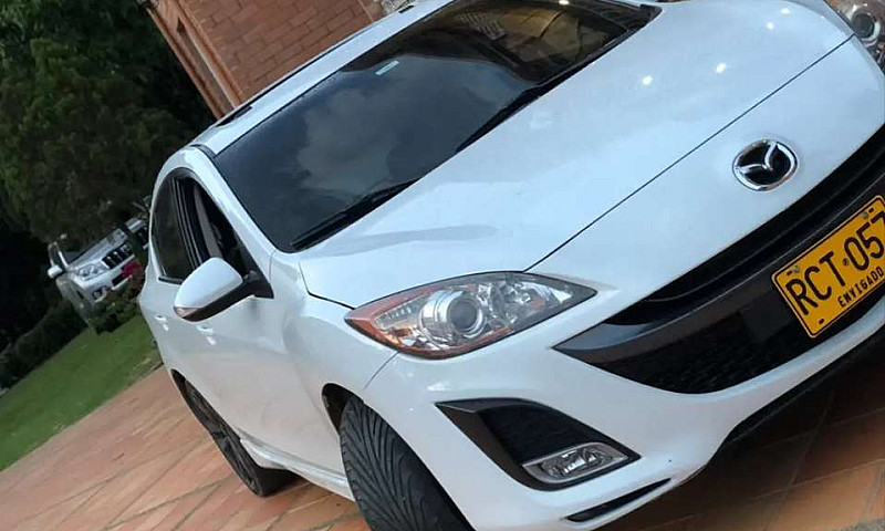 Se Vende  Mazda 3 Al...