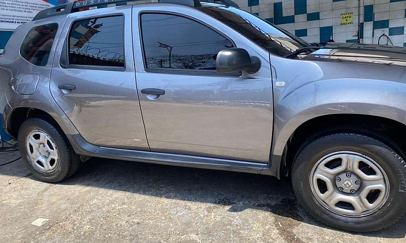 Vendo Renault Duster...
