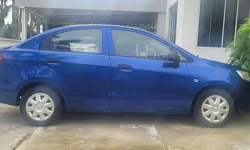 Vendo Chevrolet Sail...