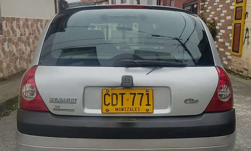 Vendo O Permuto Rena...