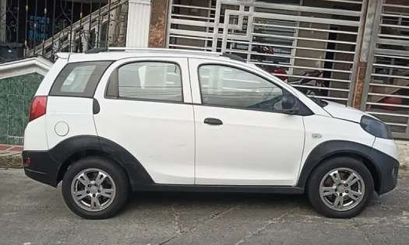 Vendo Chery Xcross...