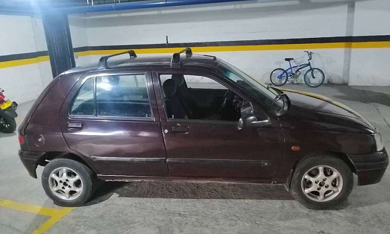 Vendo Clio Rt...