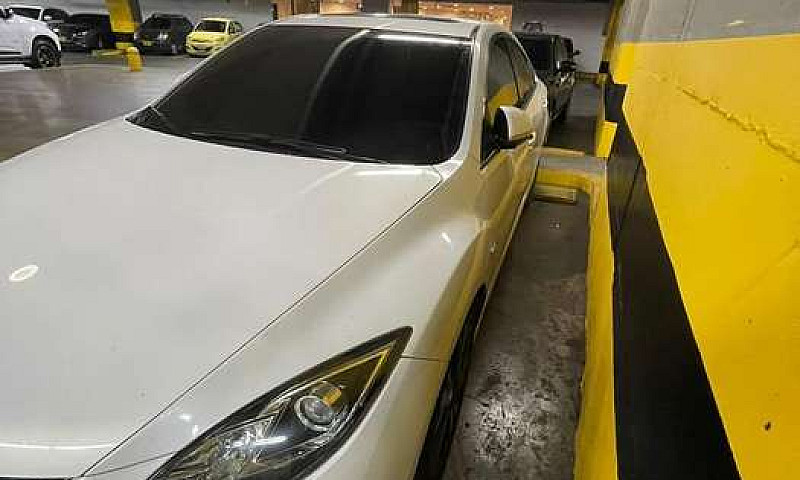 Mazda 6 2010...