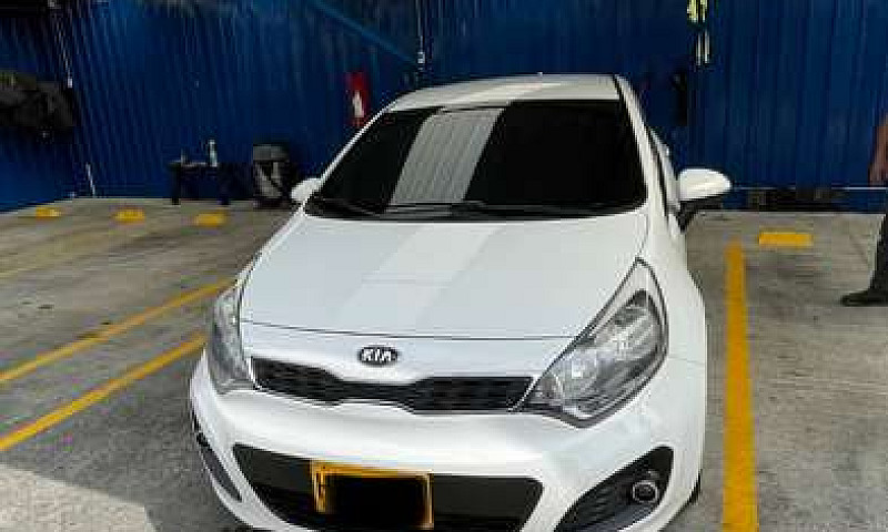 Kia Río Spice 2014...
