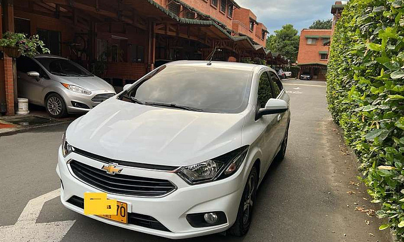 Vendo Chevrolet Onix...