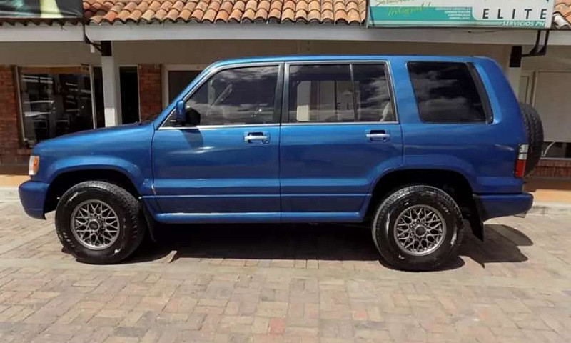 Chevrolet Trooper 96...