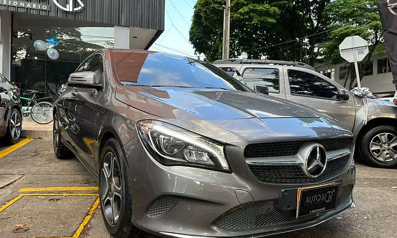 Mercedes Benz Cla 18...