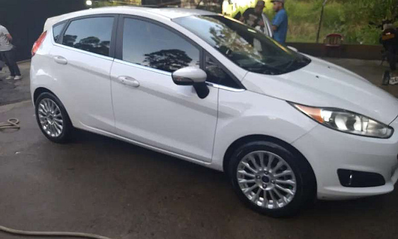 Venta Ford Fiesta Hb...