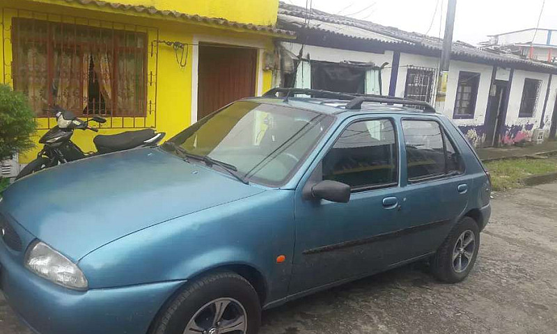 Vendo Ford Fiesta Mo...