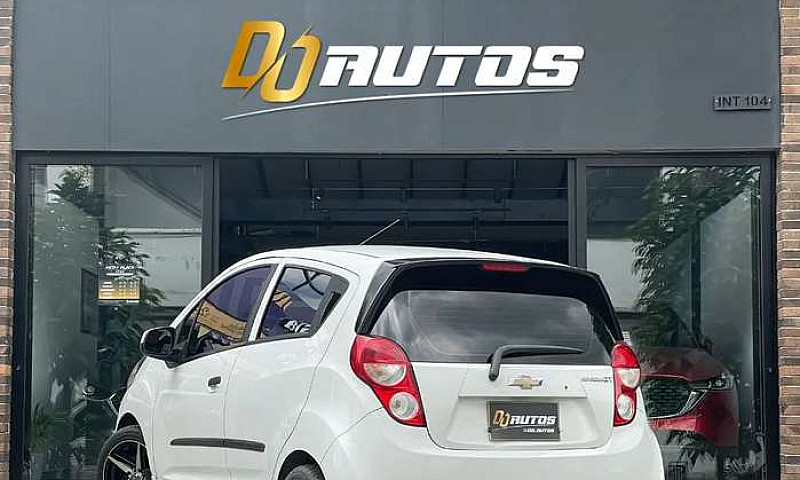 Hermoso Spark Gt...