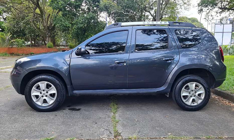 Renault Duster Dinam...