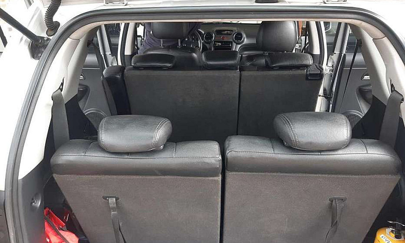 Kia Carens - New Car...