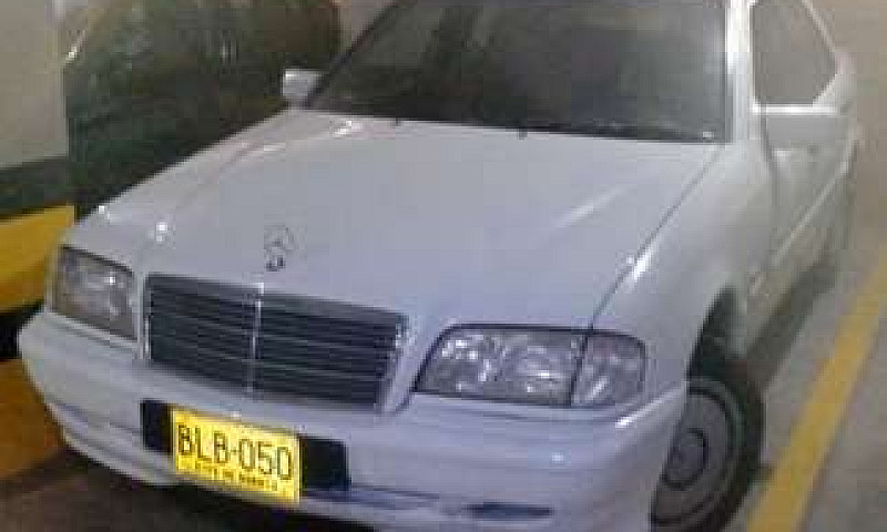 Vendo Mercedes Benz ...