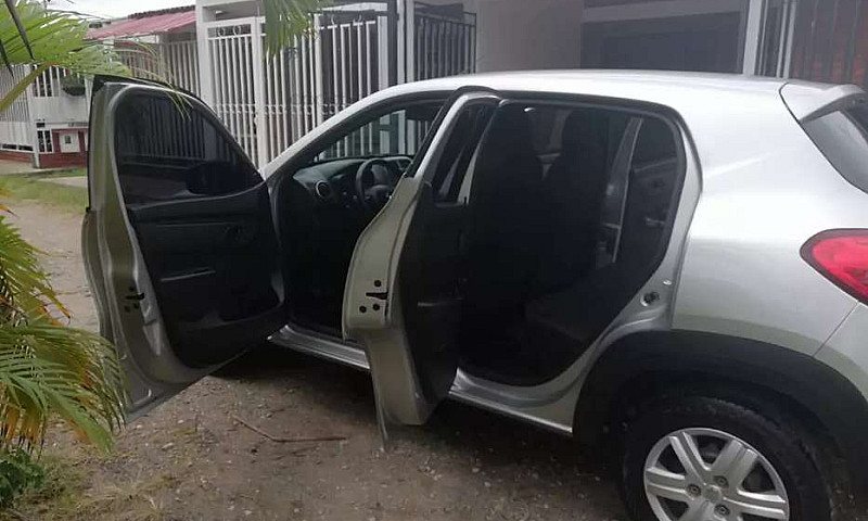 Vendo Renault Kwid E...