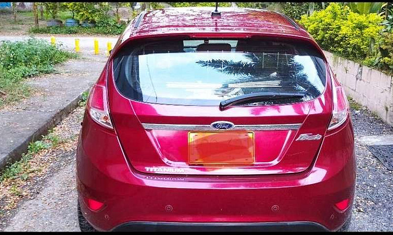 Ve Do Ford Fiesta Ti...