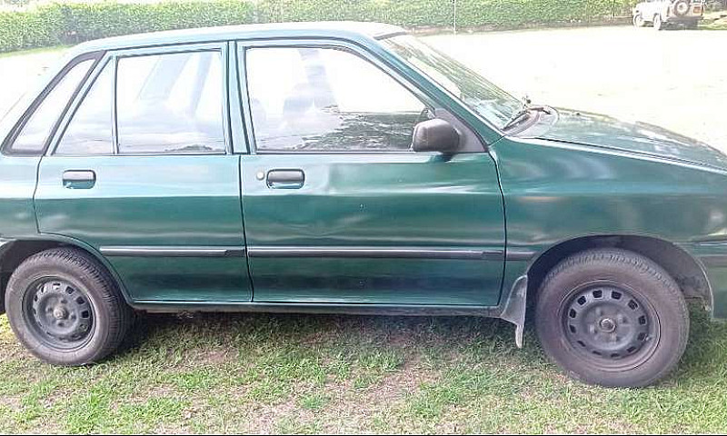 Se Vende Ford Festiv...