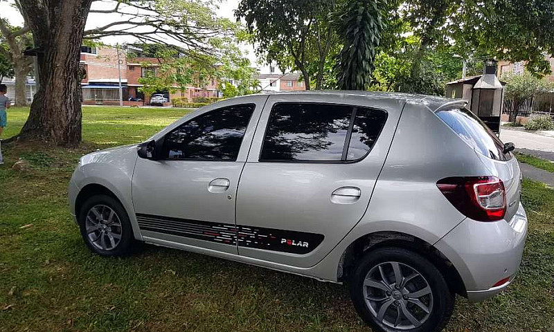 Se Vende Sandero Pol...