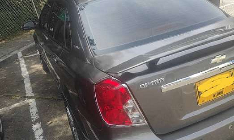 Chevrolet Optra Adva...