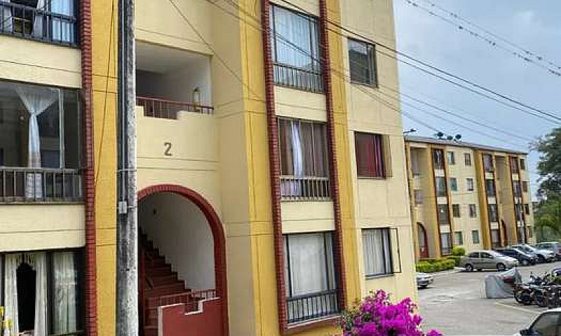 Arriendo Apto Rincón...