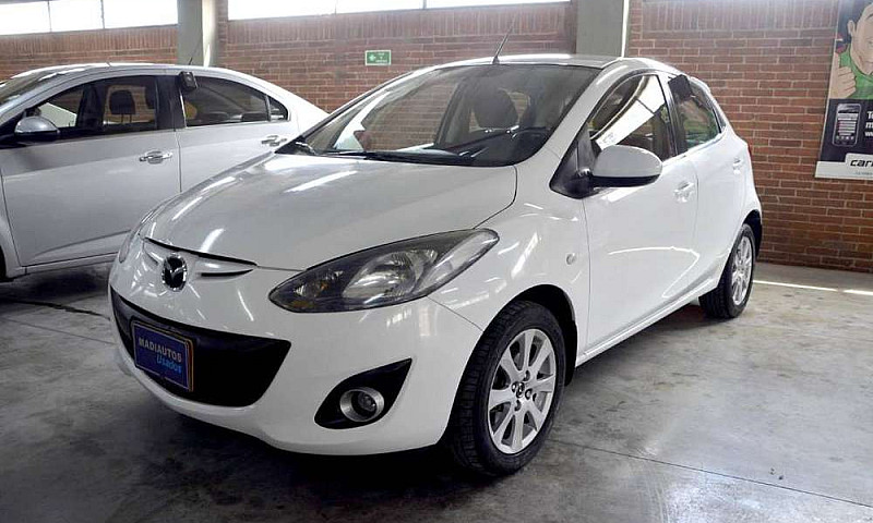 Mazda 2 1.5 Mecanico...
