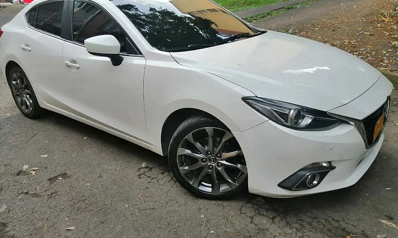 Mazda 3 Grand Tourin...