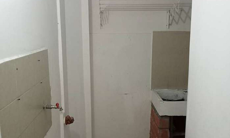 Aparta Estudio...