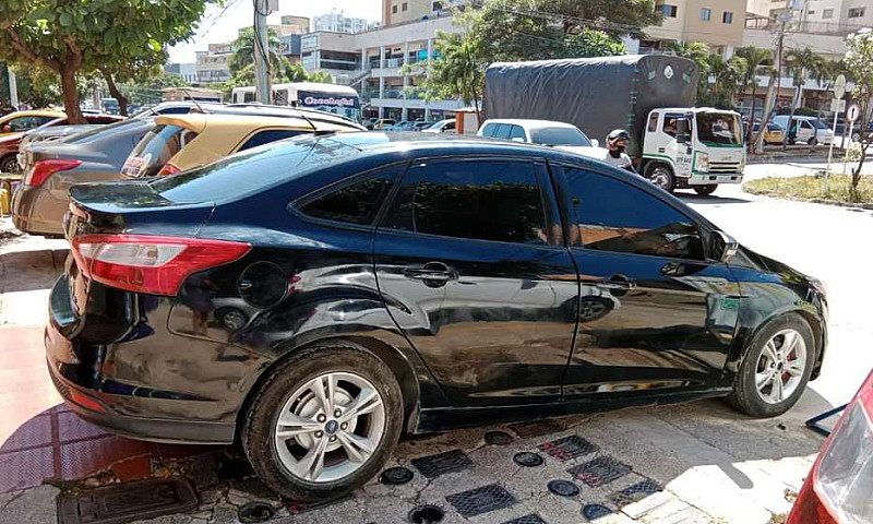 Ford Focus 2013...