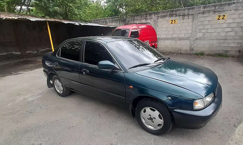 Chevrolet Esteem 98...