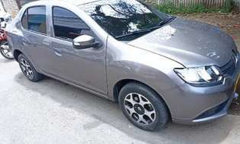 Vendo Renault Logan ...