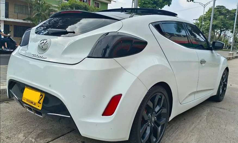 Hermoso Hyundai Velo...